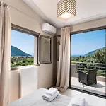 Vila Sofia Pondi